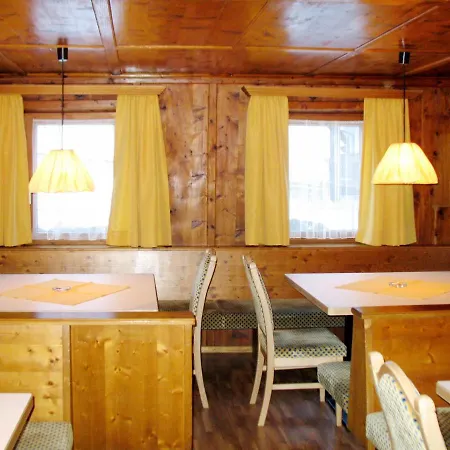 Haus Gstrein 250s Дом отдыха *